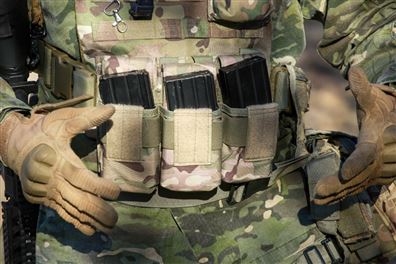 Hücum Yeleği Özellikleri Nelerdir?