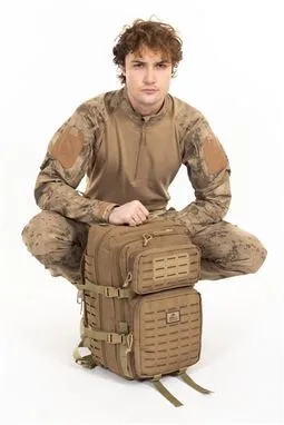 çöl sarısı bej tactical cordura sırt çantası 55 litre üstten görünüm