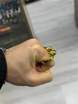 Gold Renk Kurukafa Figürlü Aksesuar Muşta Süs Muşta