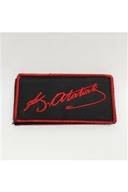 mustafa kemal atatürk i̇mzalı kırmızı-siyah peç patch önden görünüm