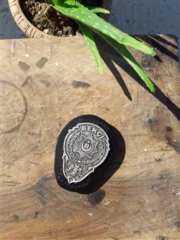 bekçi-2 metal kemer rozeti arka çelik maşa detayı