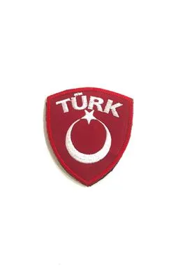 kırmızı-beyaz türk yazılı peç patch arka cırt detayı