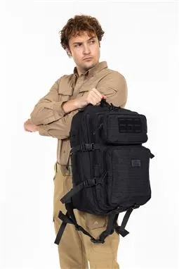 siyah tactical cordura sırt çantası 55 litre yan cep detayı