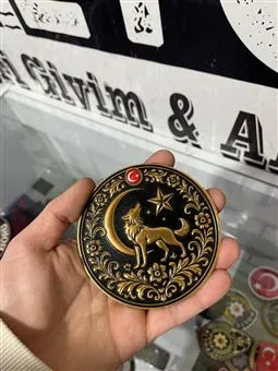 Uluyan Kurt Ay Hilal Peç Sarı Siyah